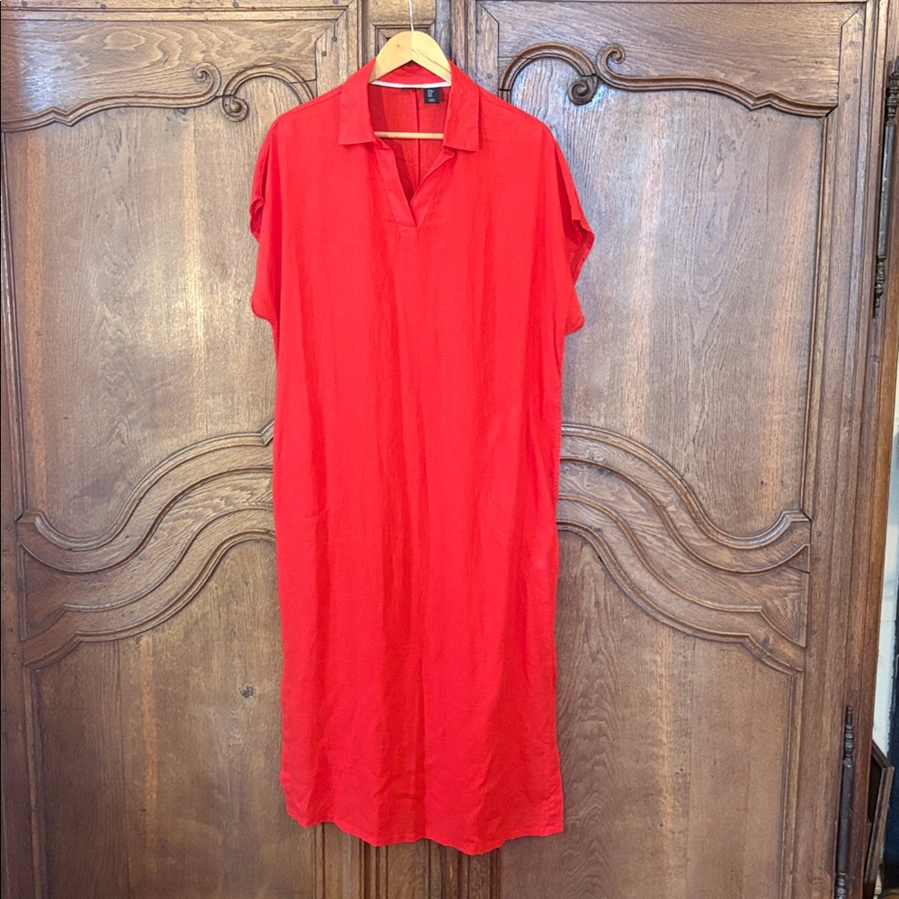 Tahari Linen V-Neck Collared Maxi Shift Dress - Picture 3 of 12